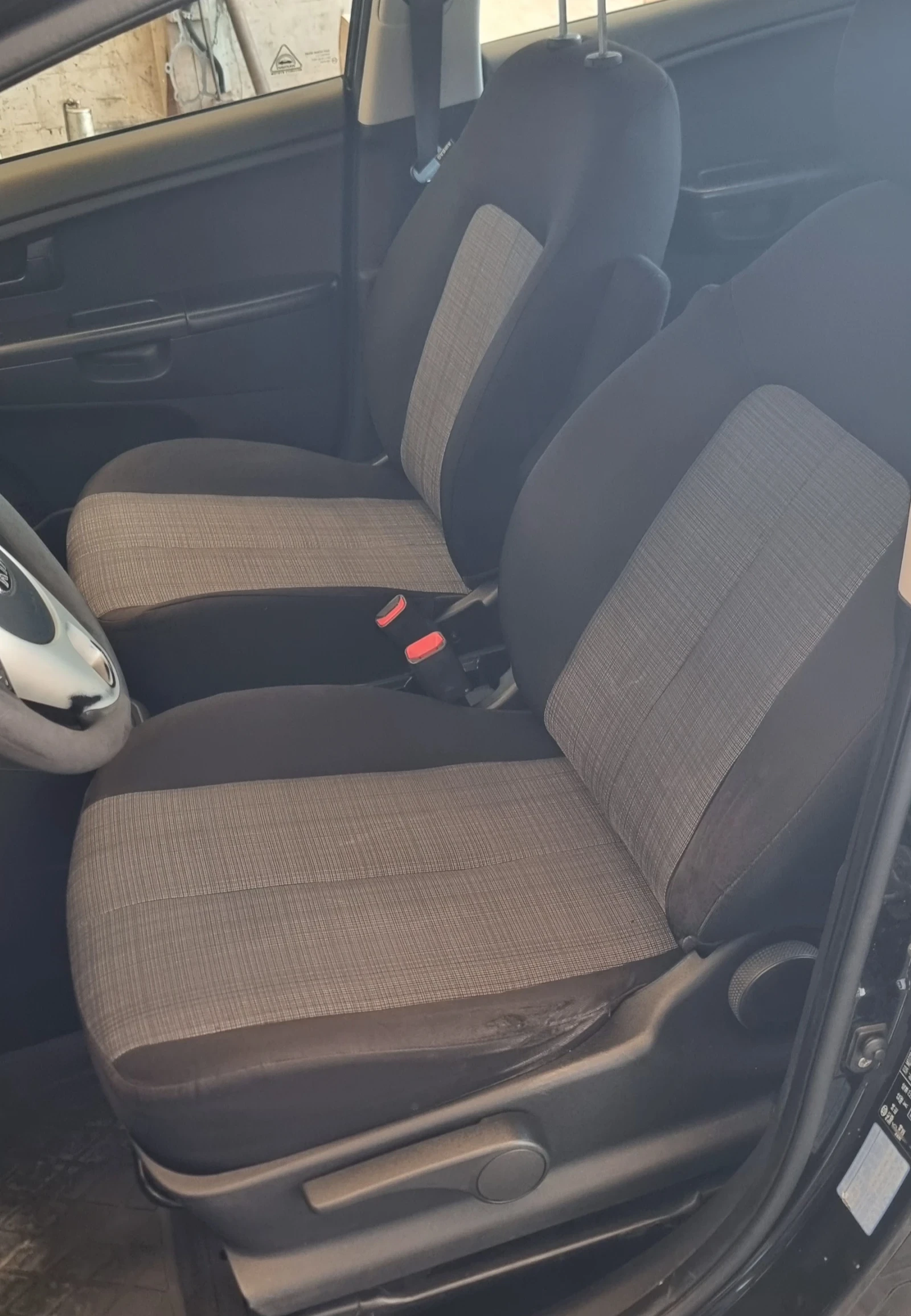 Kia Venga 1.4i 90..  | Mobile.bg   11