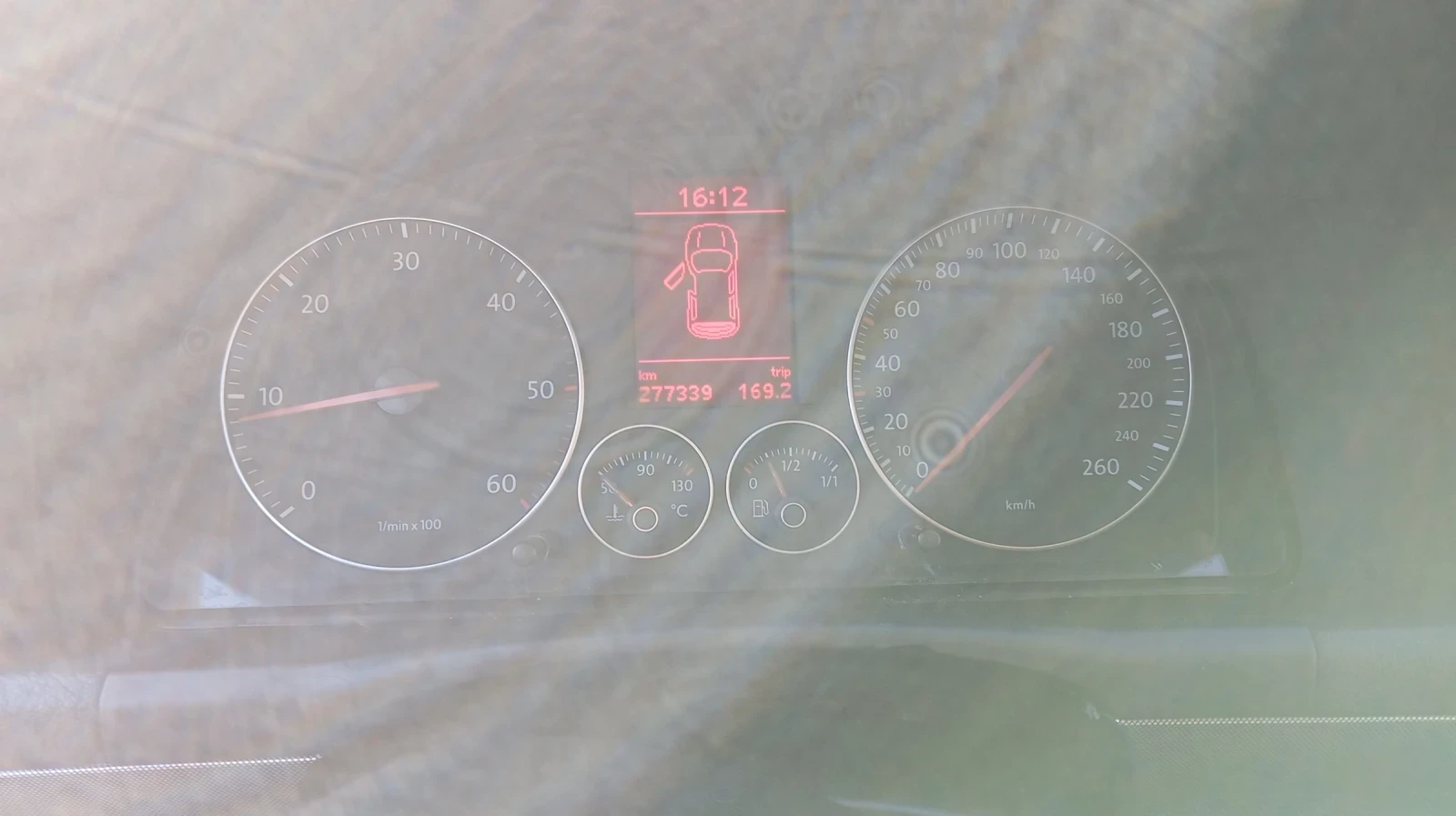 VW Touran  - изображение 4