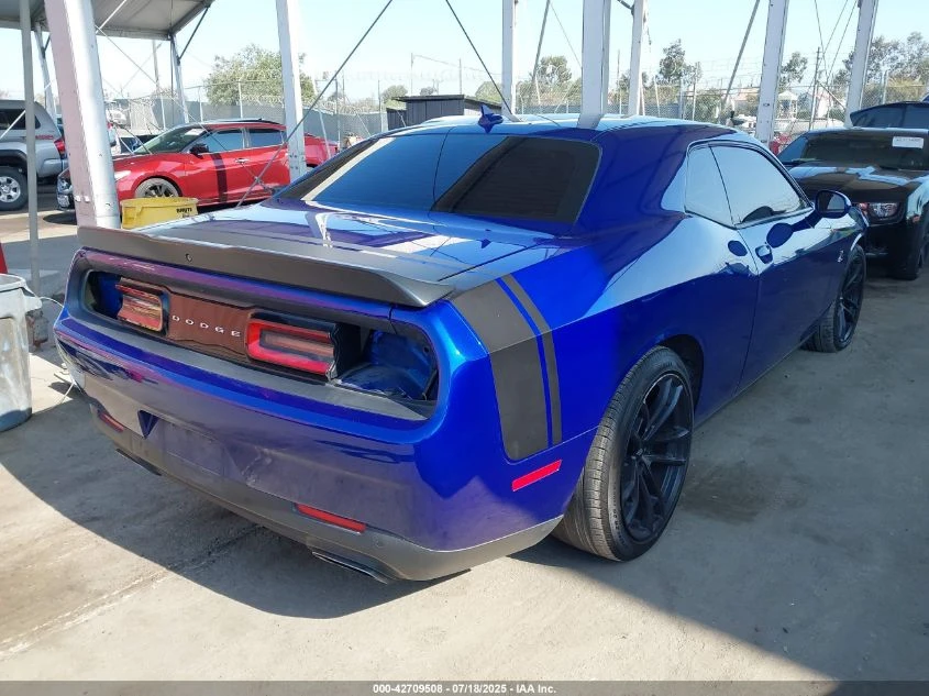 Dodge Challenger 2018 DODGE CHALLENGER RT SCAT PACK - изображение 8