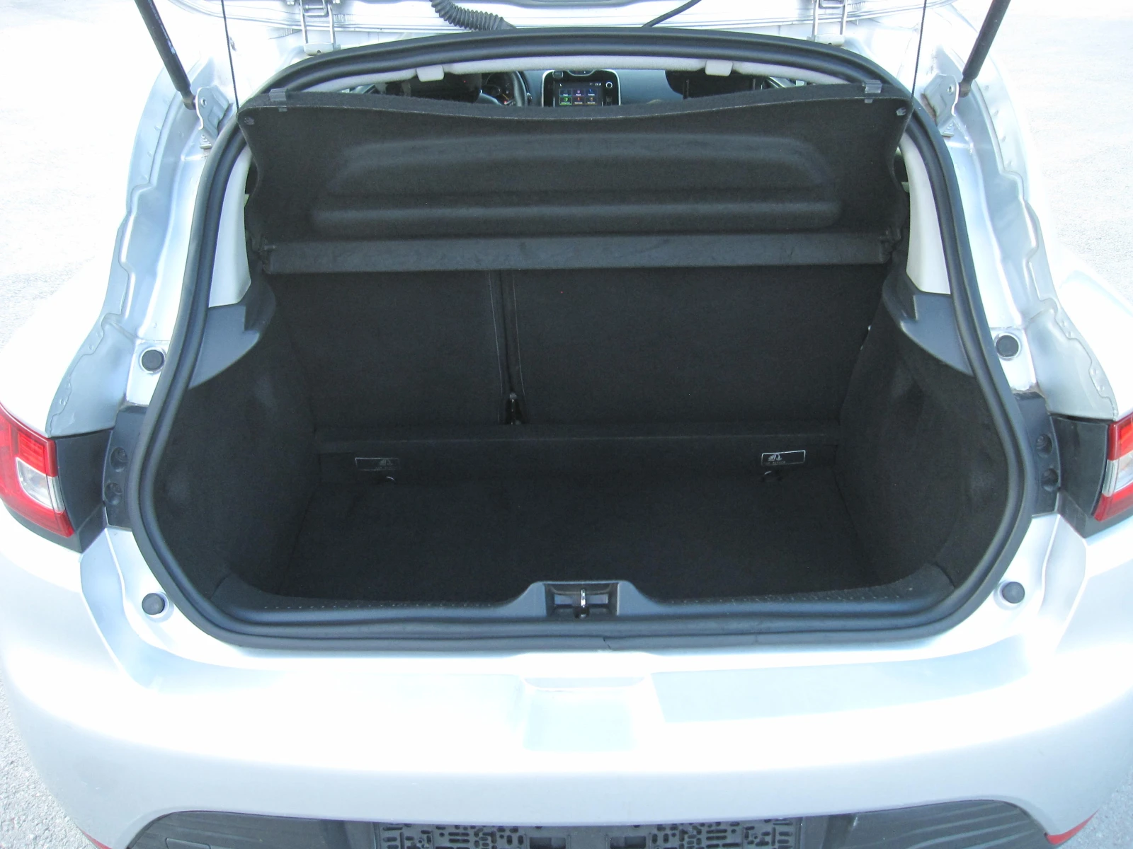 Renault Clio 1, 5-dci - изображение 5