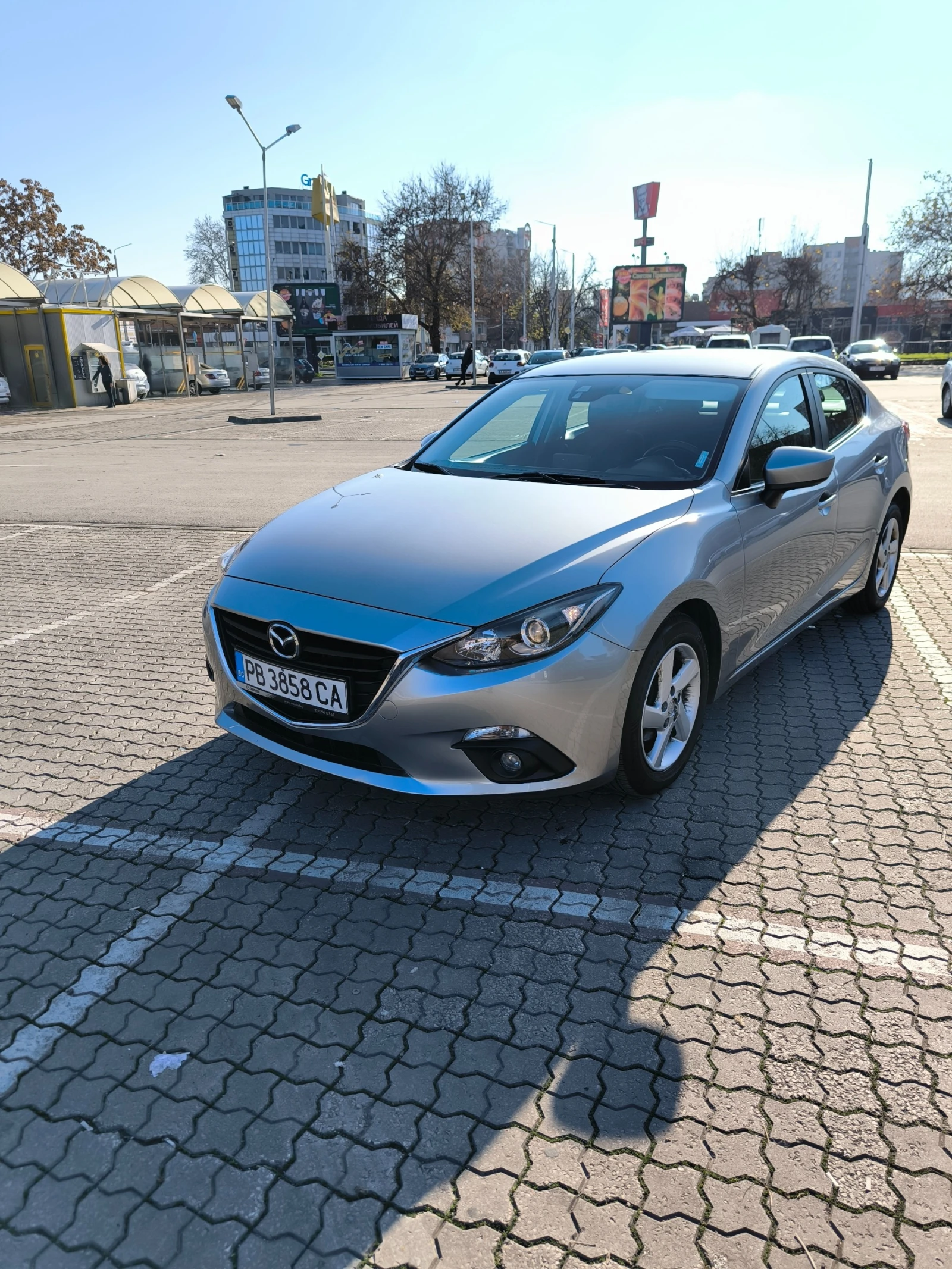 Mazda 3 1.5 бензин - изображение 2