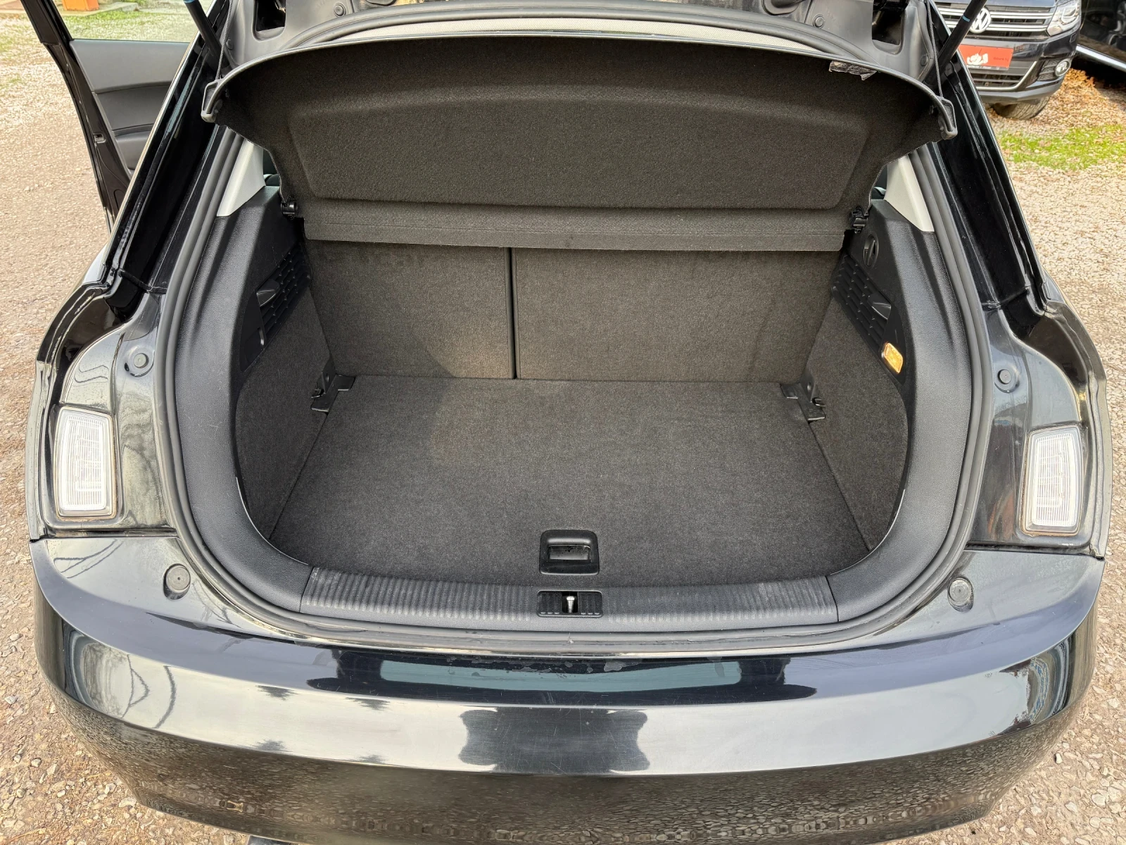 Audi A1 SPORTBACK 1.6TDI XENON NAVI | Mobile.bg � ����������� 11