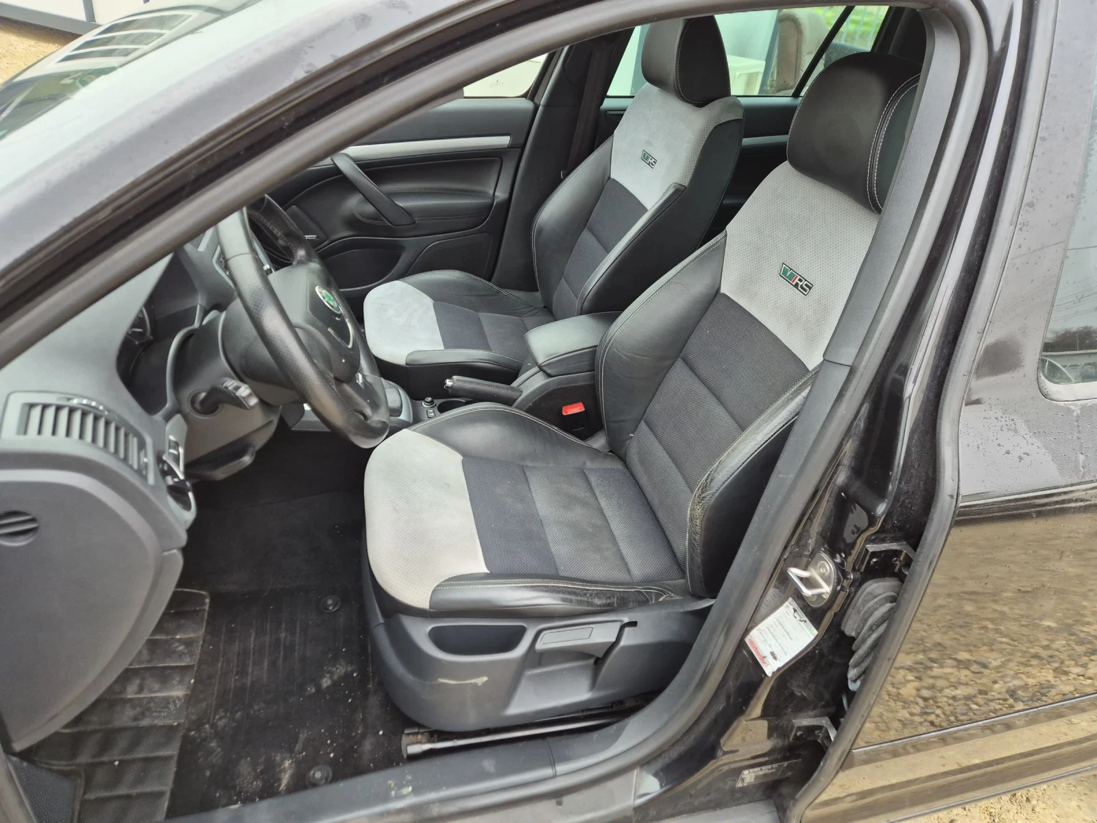 Skoda Octavia VRS 2.0TDI EURO 5 - изображение 7