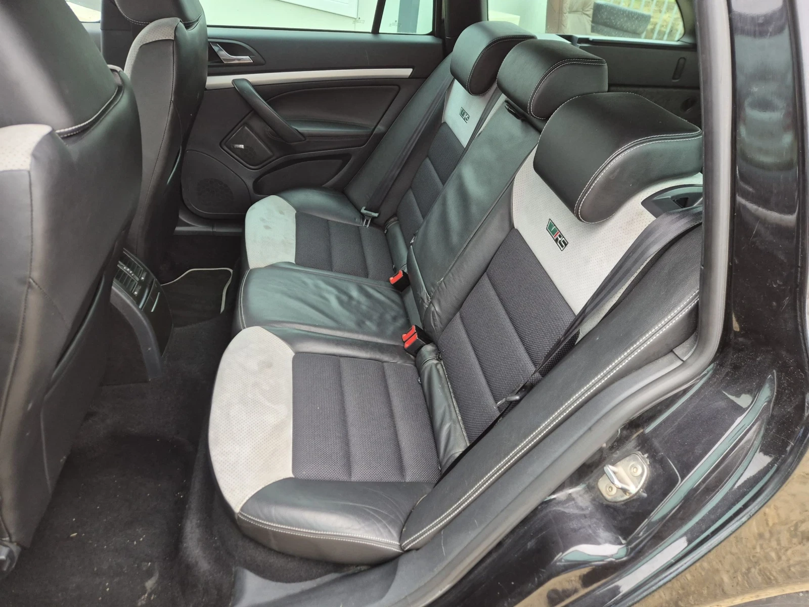 Skoda Octavia VRS 2.0TDI EURO 5 - изображение 10