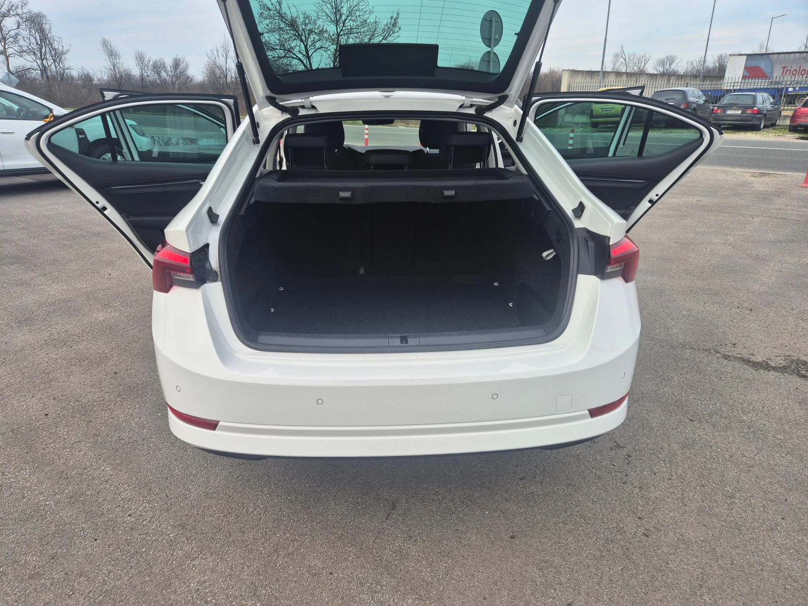 Skoda Octavia � �������� 2.0-�/�-150�� | Mobile.bg � ����������� 11