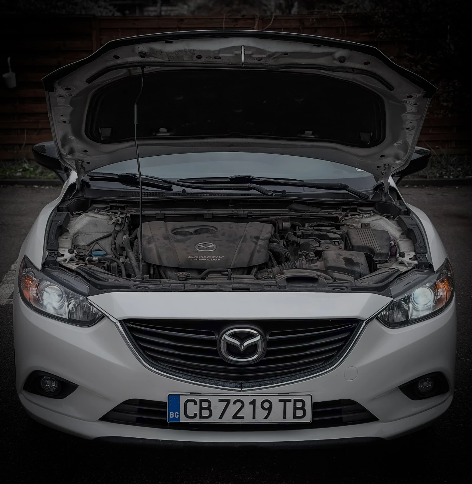 Mazda 6 2.5 Skyactiv-G, снимка 15 - Автомобили и джипове - 54016786