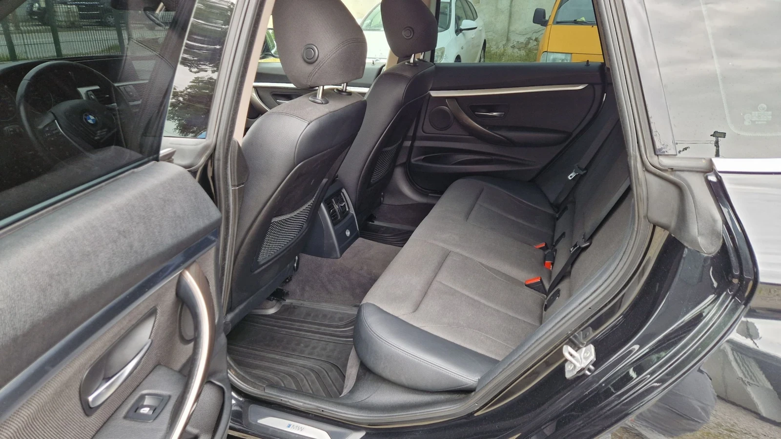 BMW 320 GT-X DRIVE ПЪЛНА СЕРВИЗНА ИСТОРИЯ , снимка 9 - Автомобили и джипове - 54621304