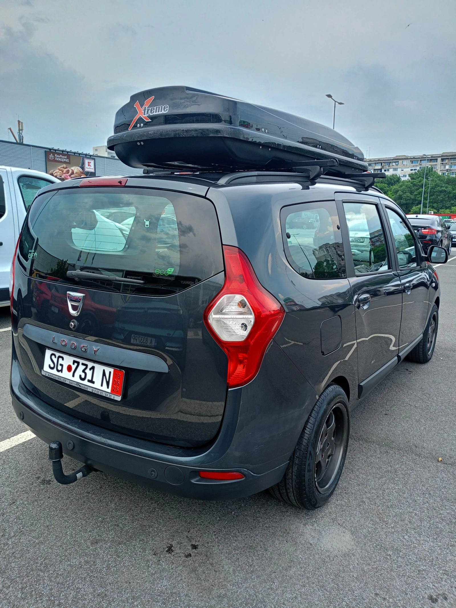 Dacia Lodgy 1.5 dci 110 h/p 7pl , снимка 3 - Автомобили и джипове - 54753854