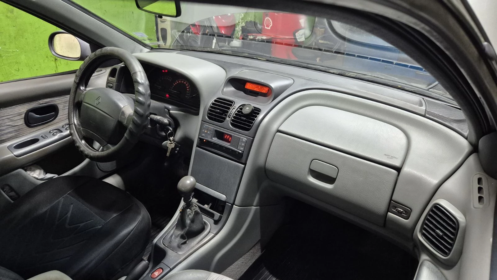 Renault Laguna 1.8 16v | Mobile.bg � ����������� 17