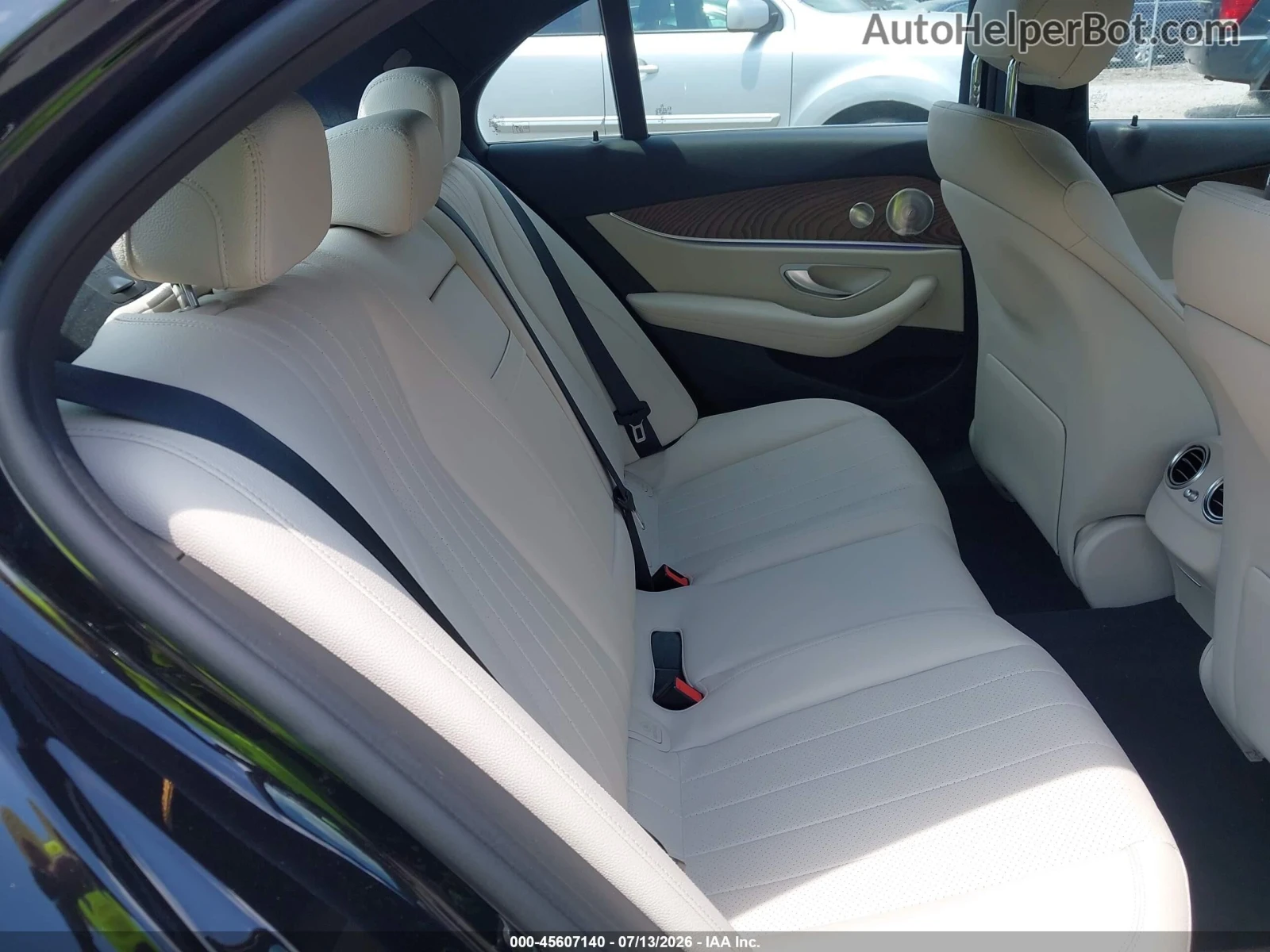 Mercedes-Benz E 450 4MATIC* BURMESTER* �������* 360* ����* DISTRONIC | Mobile.bg � ����������� 11