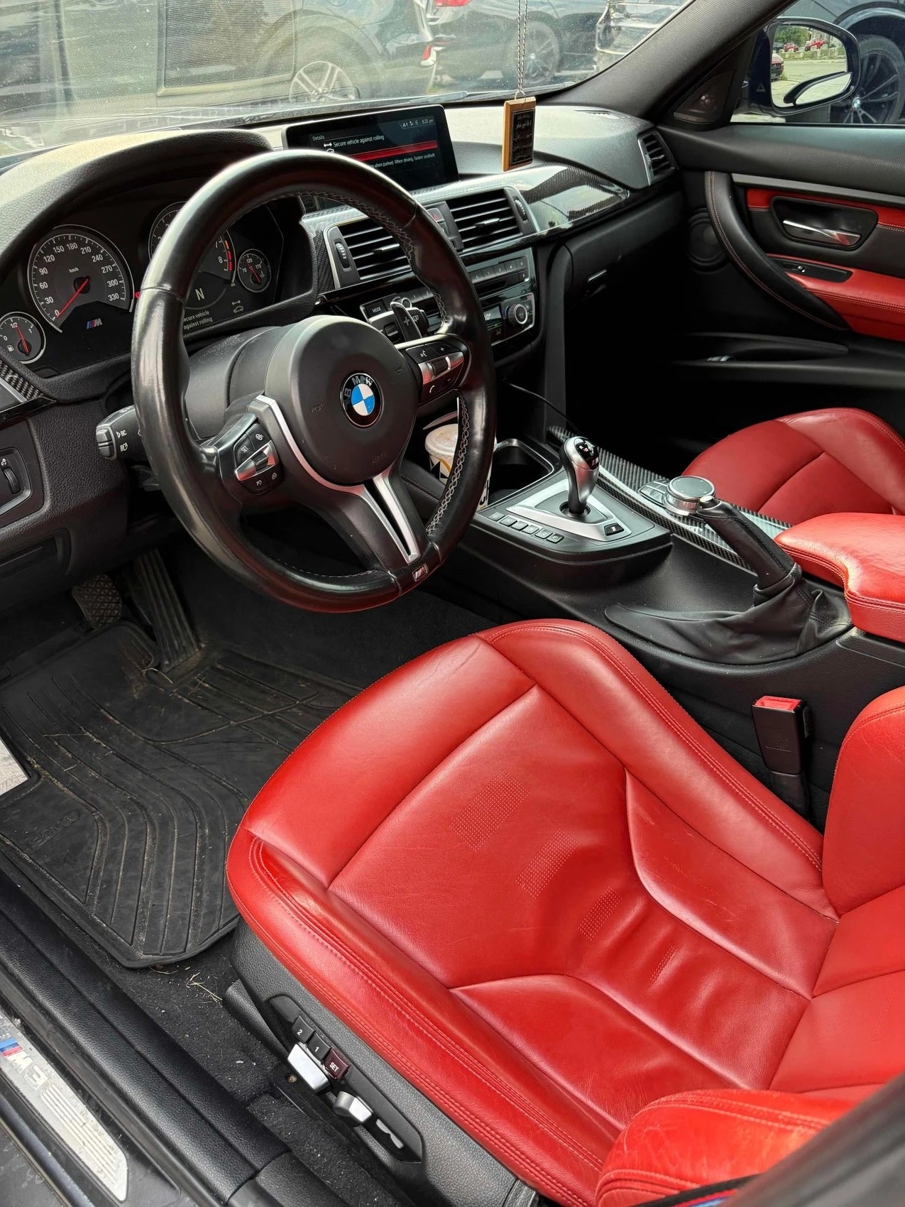 BMW M3 Автокредит Цена до България, снимка 6 - Автомобили и джипове - 55441735