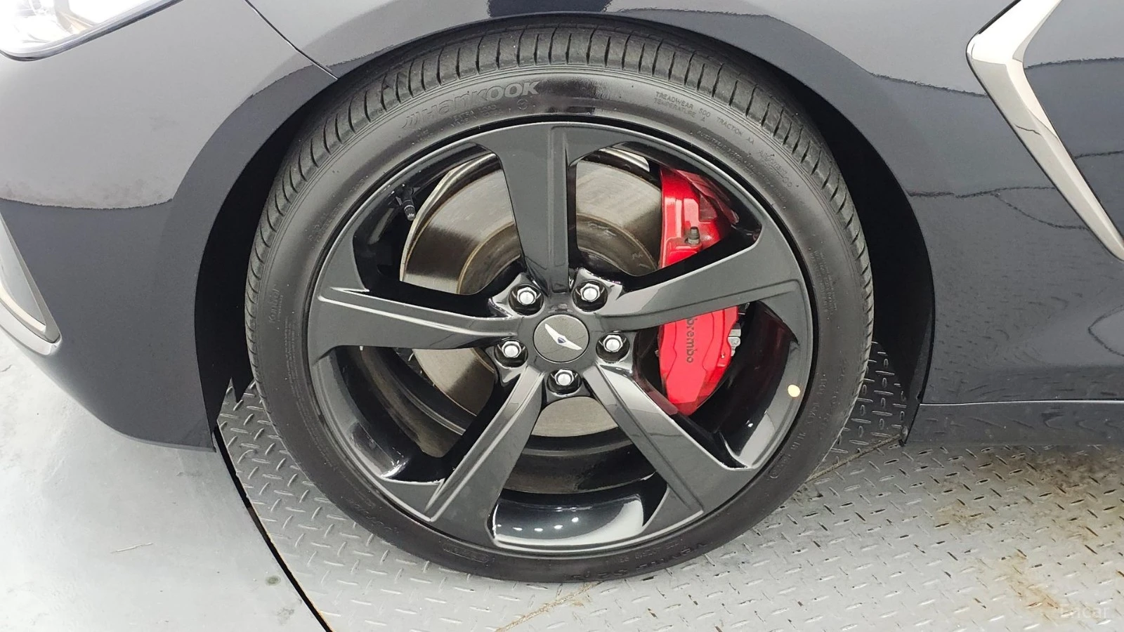Genesis G70 3.3T SPORT PRESTIGE* HUD* КОЖА* НАВИ* ПАНО, снимка 5 - Автомобили и джипове - 55508904