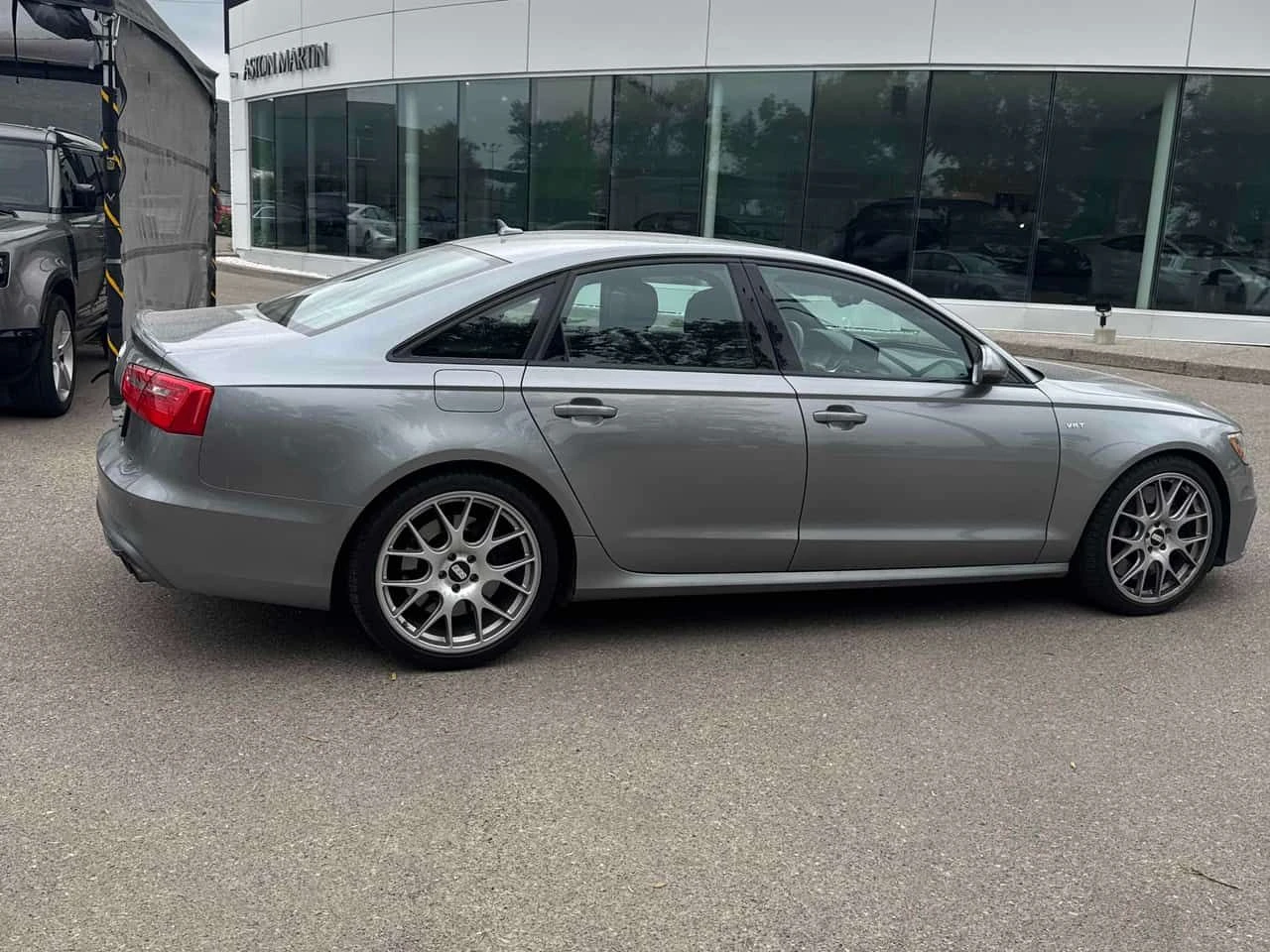 Audi S6 CARFAX /Кожа/Нави/Подгрев/Панорама/КЛИП, снимка 3 - Автомобили и джипове - 55582167