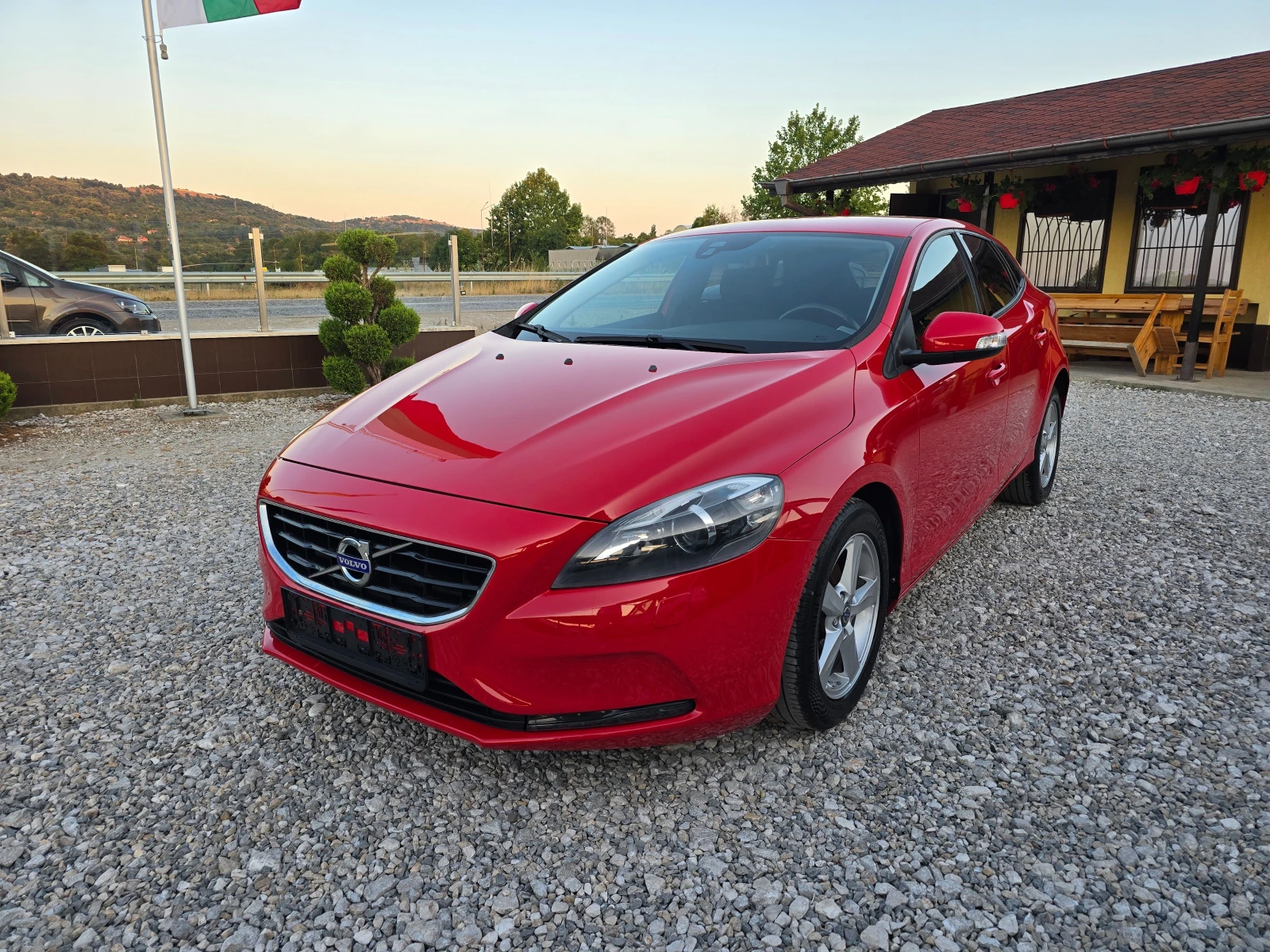 Volvo V40 1.6d 114кс ! ! КЛИМАТРОНИК