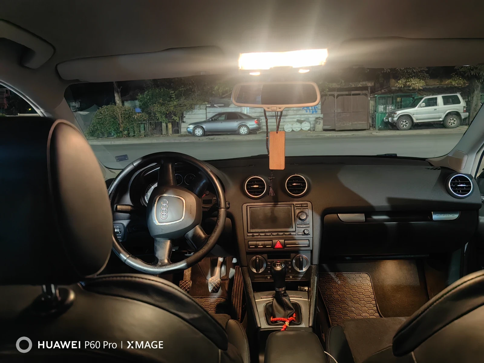 Audi A3 2.0 TDI, 8P Sportback (Quattro) , снимка 9 - Автомобили и джипове - 55972980