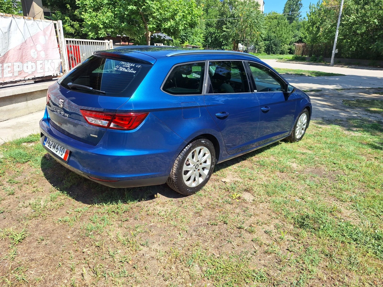 Seat Leon 1.6 тди 105 коня, снимка 5 - Автомобили и джипове - 55980626