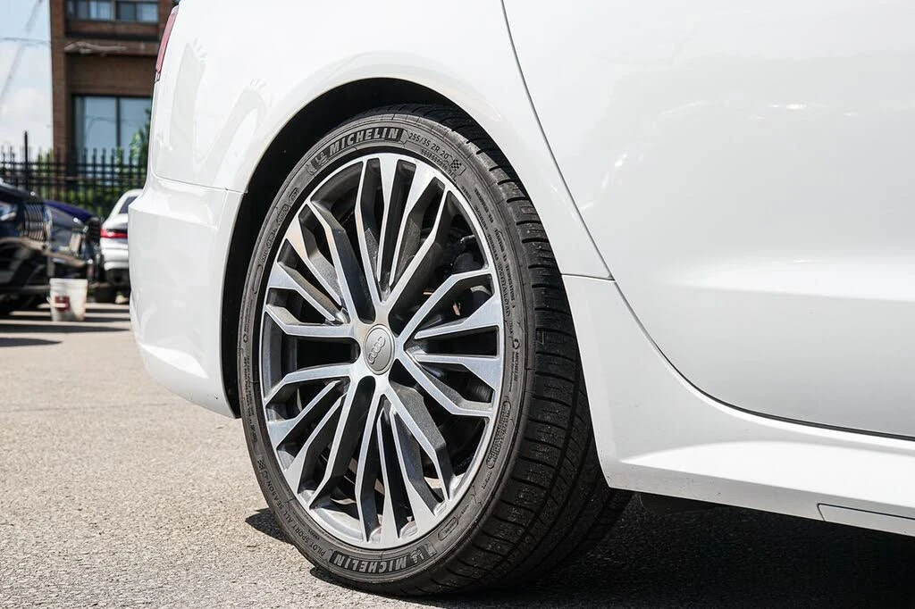 Audi A6 S-LINE* MATRIX* KРАЙНА ЦЕНА, снимка 6 - Автомобили и джипове - 56044902