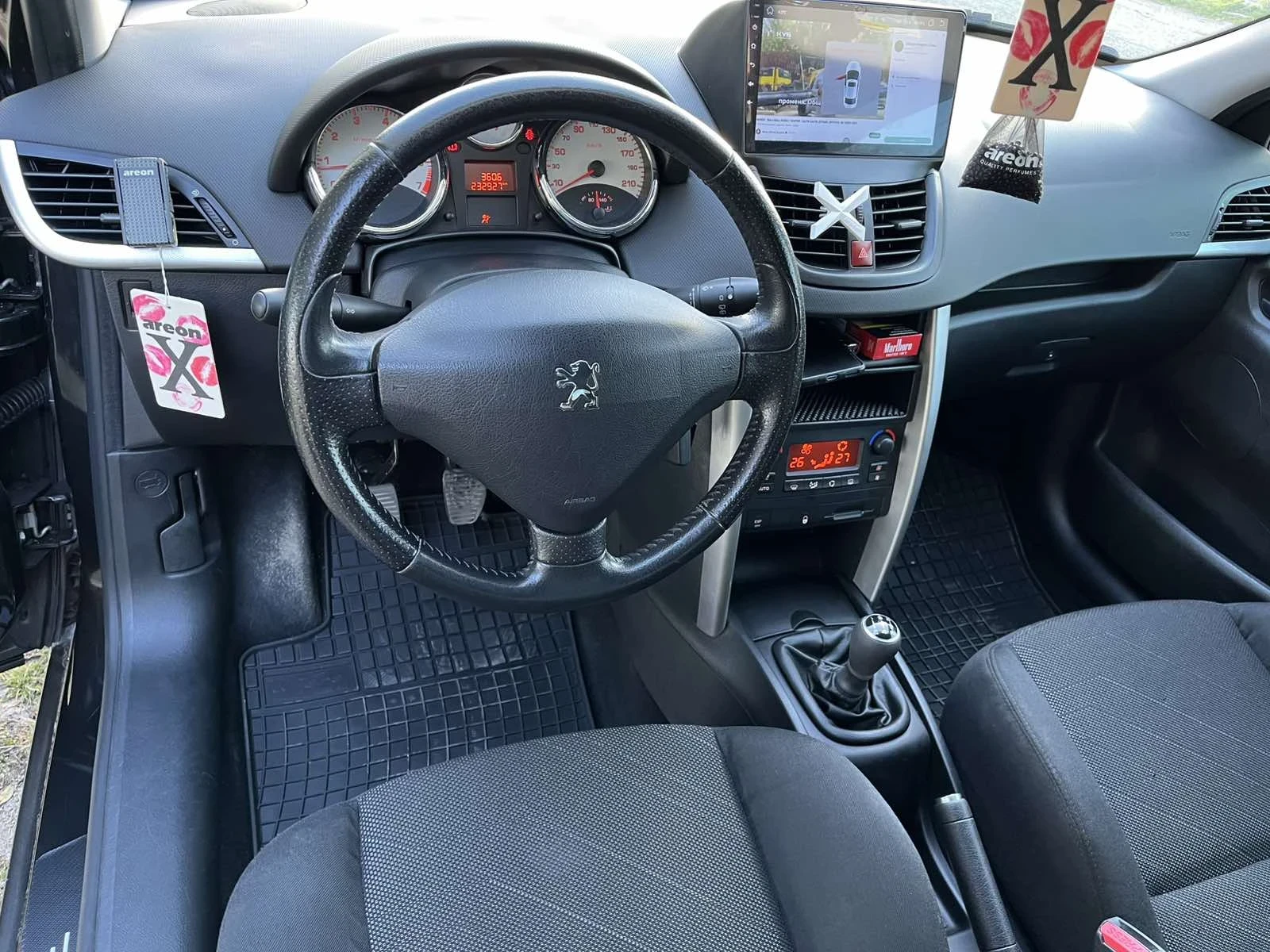 Peugeot 207, снимка 6 - Автомобили и джипове - 56246384