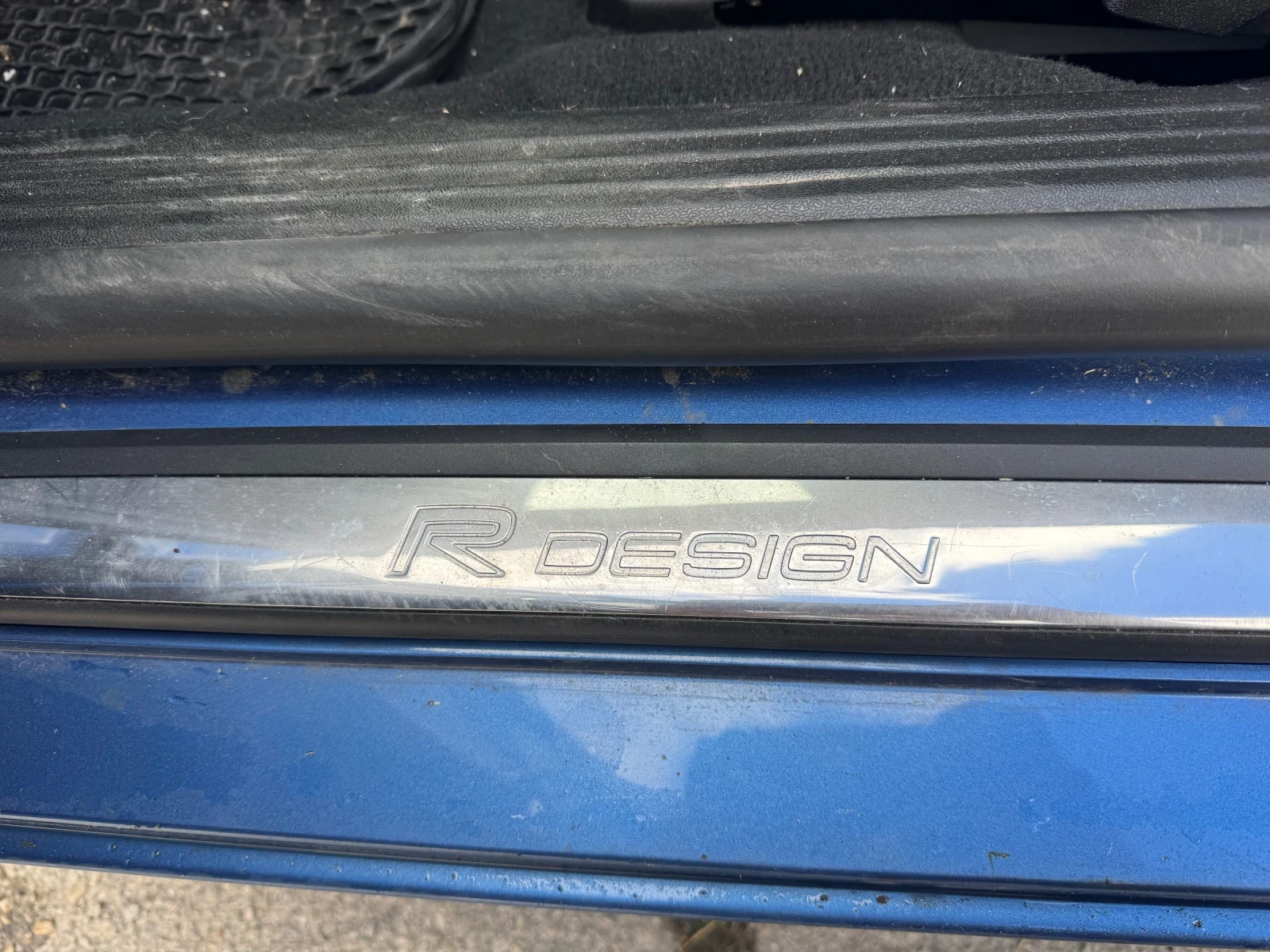 Volvo V40 D2, снимка 9 - Автомобили и джипове - 56647434