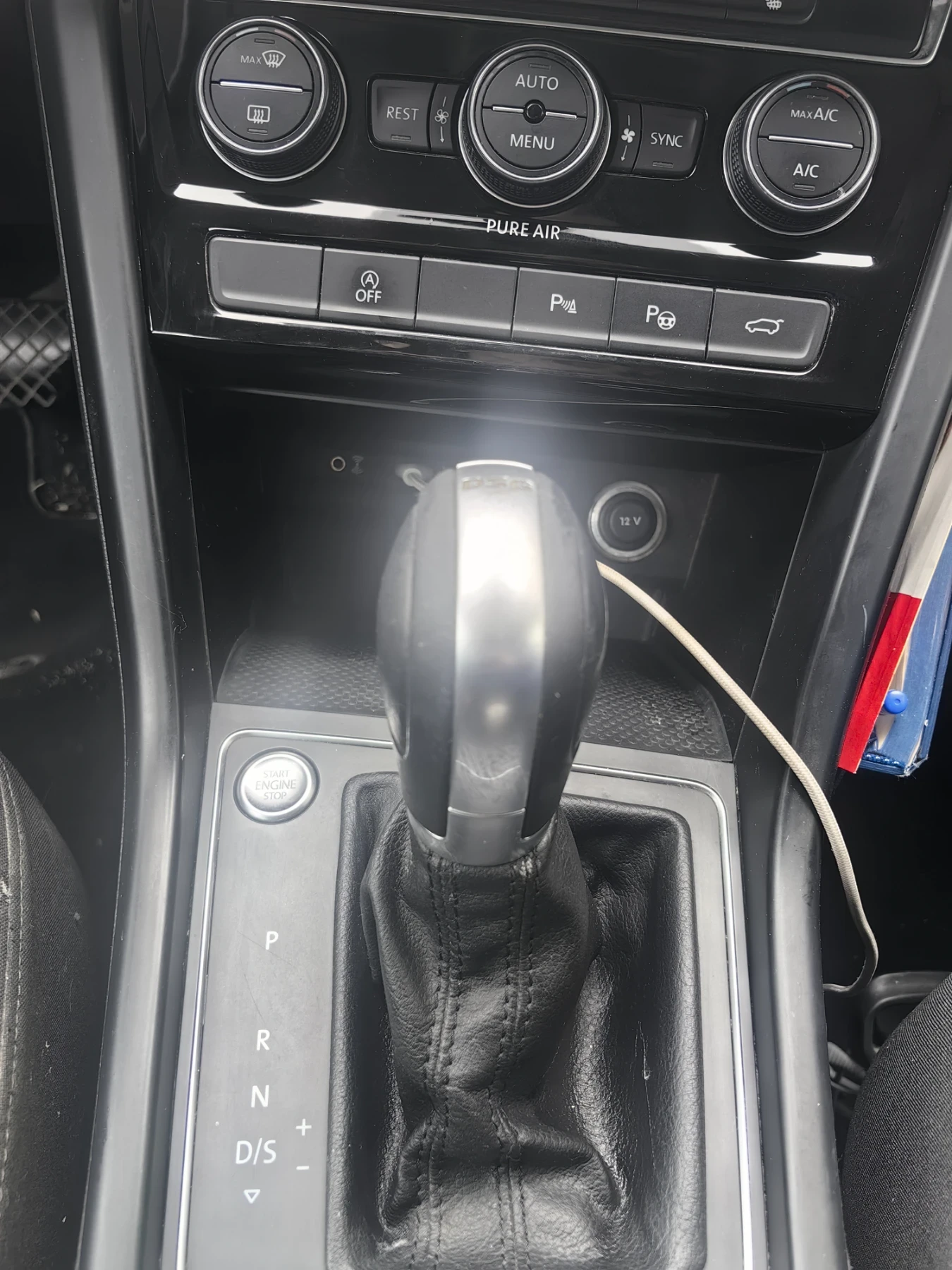 VW Touran, снимка 8 - Автомобили и джипове - 56658106