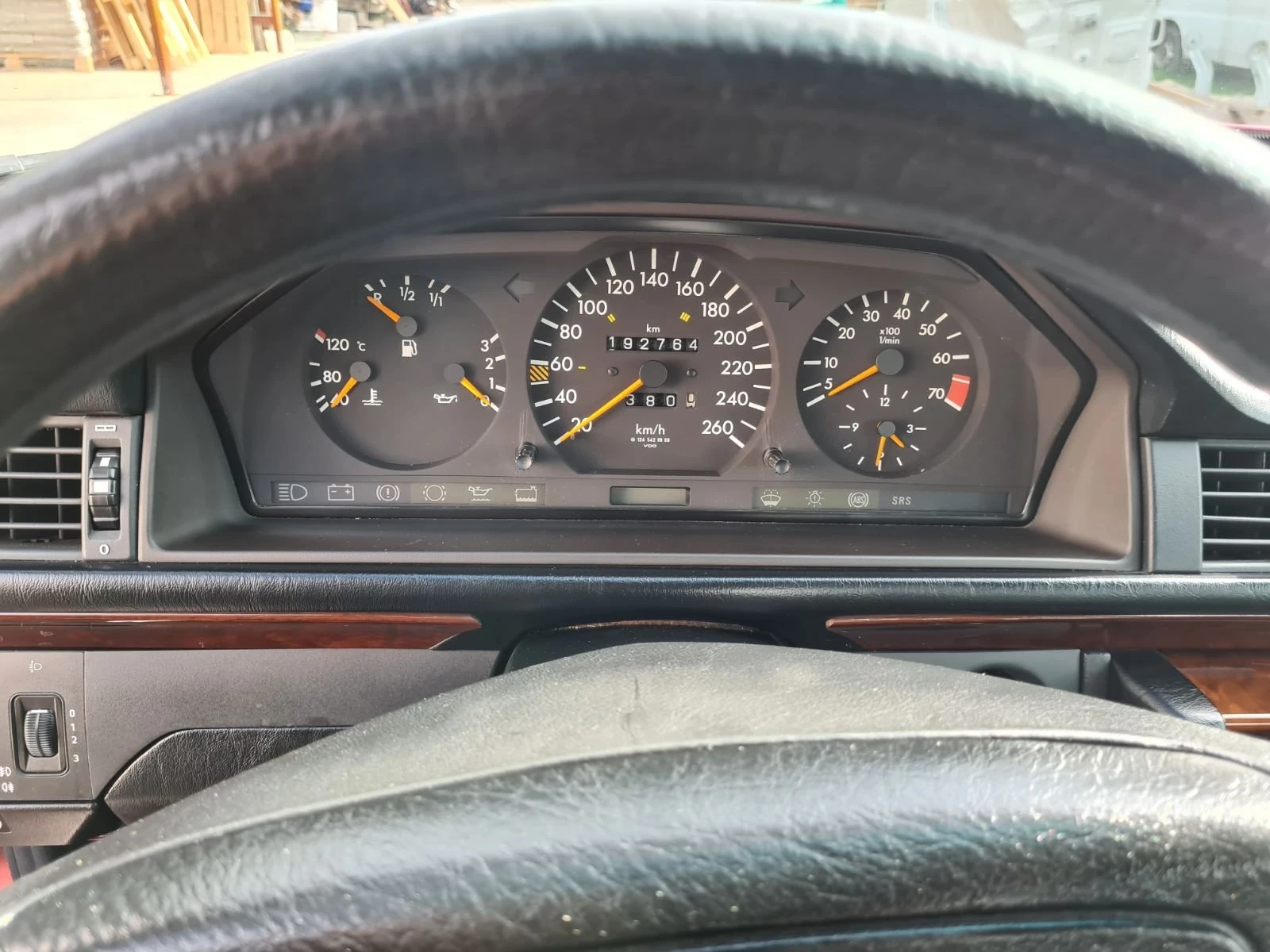 Mercedes-Benz 124 E 280, снимка 8 - Автомобили и джипове - 56662554