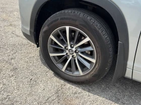 Toyota Highlander * AWD XLE * 7 МЕСТЕН * КОМПЛЕКТ ГУМИ * ДИСТРОНИК, снимка 16