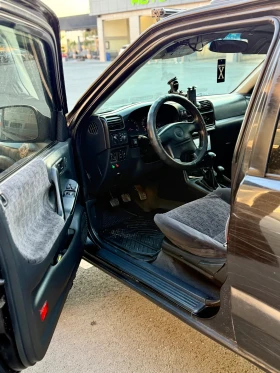 Opel Frontera Opel frontera 3.2 Gaz! Климатик!, снимка 8