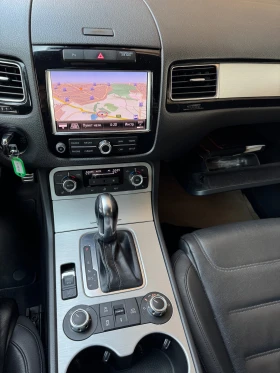 VW Touareg 3.0 TDI 245k.c. - 20999 лв. - 23694125 16