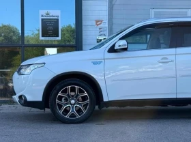 Обява за продажба на Mitsubishi Outlander Phev , Full max ~23 900 лв. - изображение 1