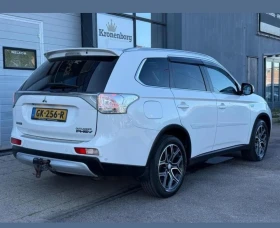 Обява за продажба на Mitsubishi Outlander Phev , Full max ~23 900 лв. - изображение 3