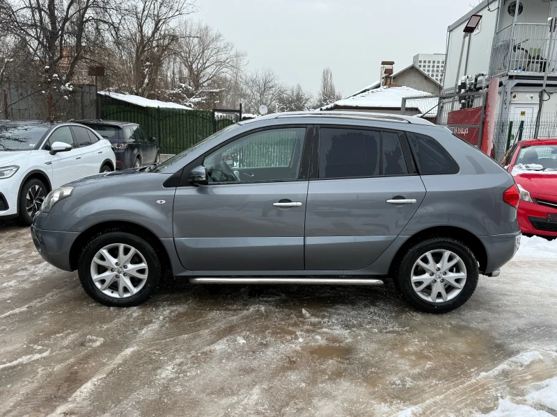 Renault Koleos 2.0 dCi (150 кс) 4x4/Нови Зимни гуми/Обслужен/Рег., снимка 4 - Автомобили и джипове - 48695613