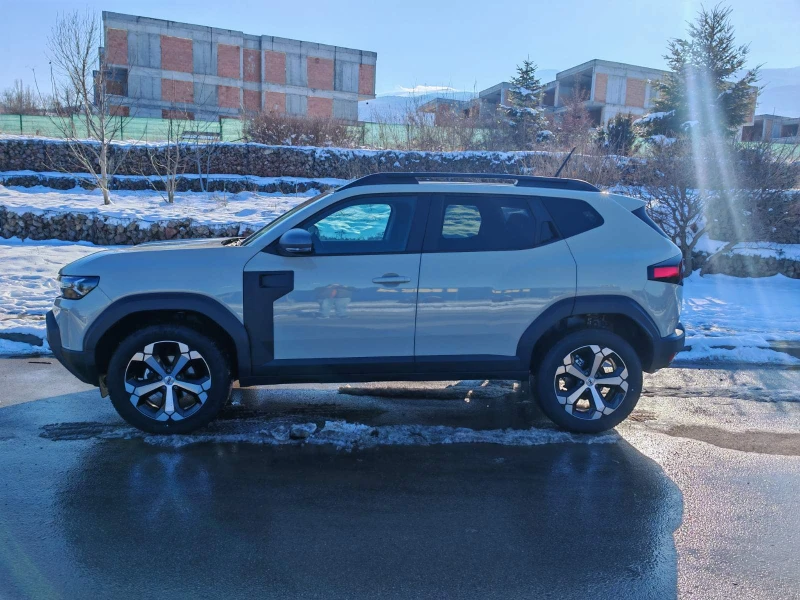 Dacia Duster III, 4900лв за получаване, 1.2 TCe Mild Hybrid 4x4, снимка 9 - Автомобили и джипове - 49210550