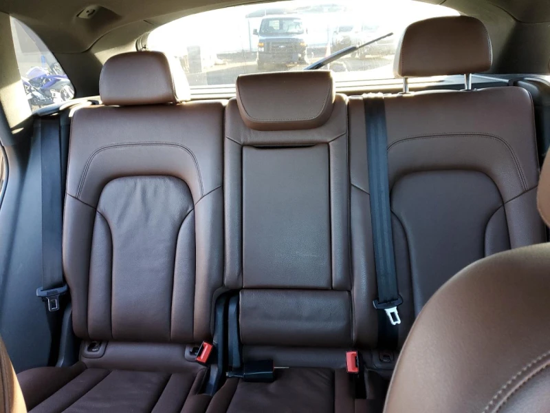 Audi Q5 Premium / 2.0 TFSI / Quattro / Автоматик / Кожа, снимка 10 - Автомобили и джипове - 52191805