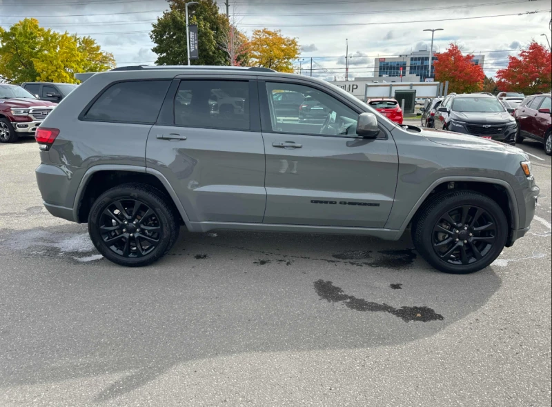 Jeep Grand cherokee Altitude, снимка 3 - Автомобили и джипове - 52429516