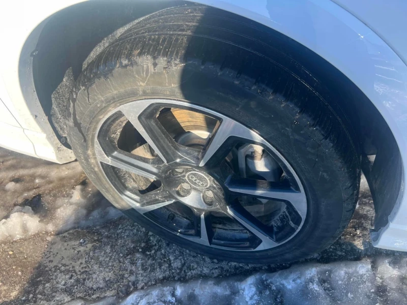 Audi Q3 * Progressiv * CARFAX * БЕЗ ПЪРВОНАЧАЛНА ВНОСКА, снимка 7 - Автомобили и джипове - 52908729