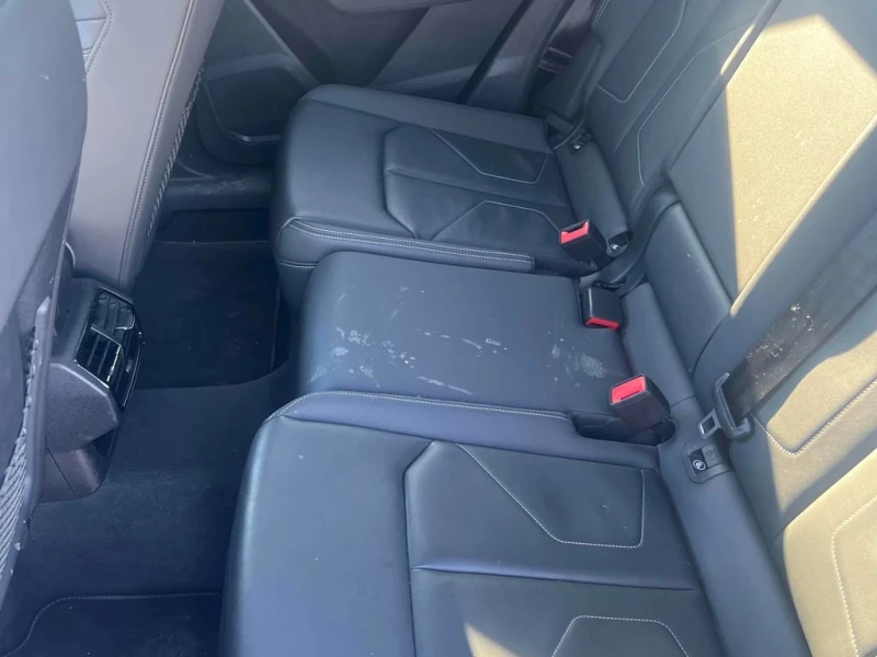 Audi Q3 * Progressiv * CARFAX * БЕЗ ПЪРВОНАЧАЛНА ВНОСКА, снимка 11 - Автомобили и джипове - 52908729