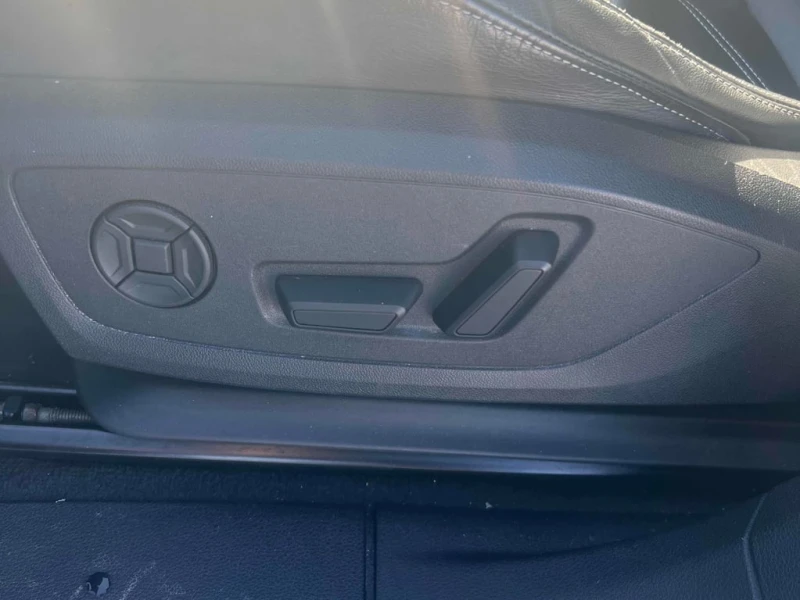 Audi Q3 * Progressiv * CARFAX * БЕЗ ПЪРВОНАЧАЛНА ВНОСКА, снимка 13 - Автомобили и джипове - 52908729