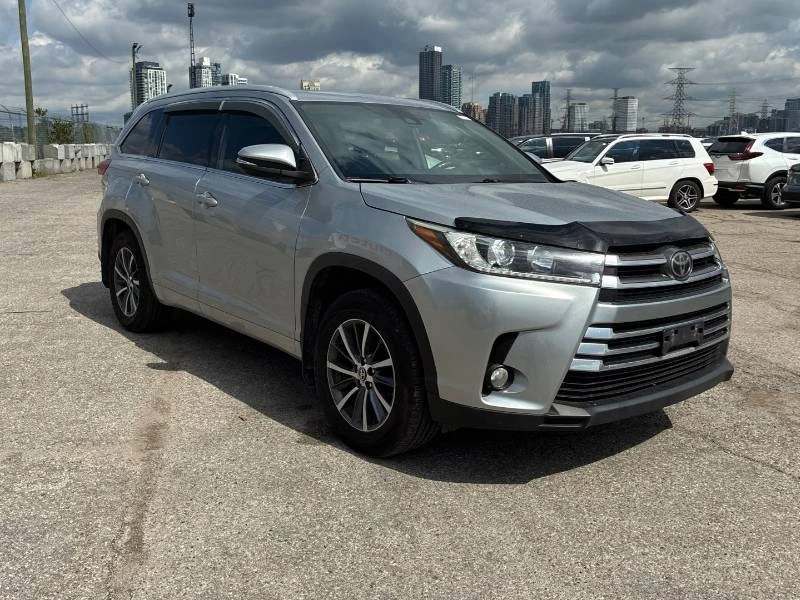 Toyota Highlander * AWD XLE * 7 МЕСТЕН * КОМПЛЕКТ ГУМИ * ДИСТРОНИК
