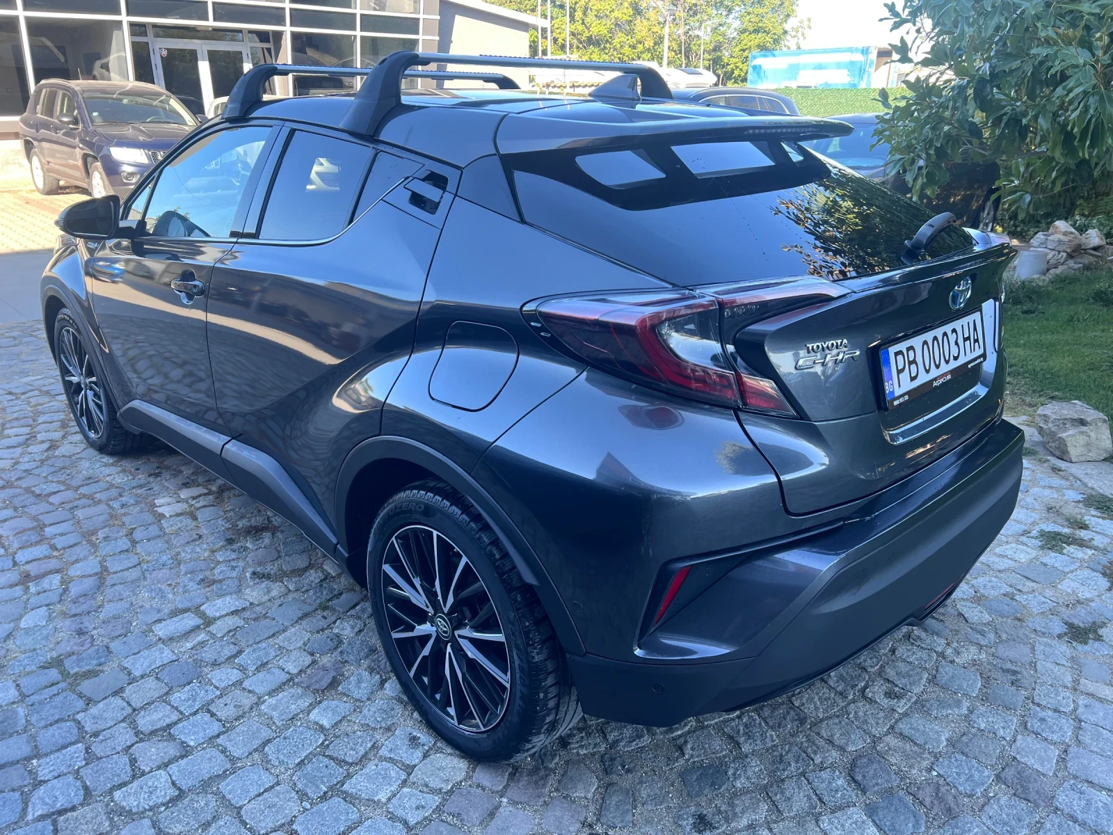 Toyota C-HR 1.8 Hybrid  - изображение 7