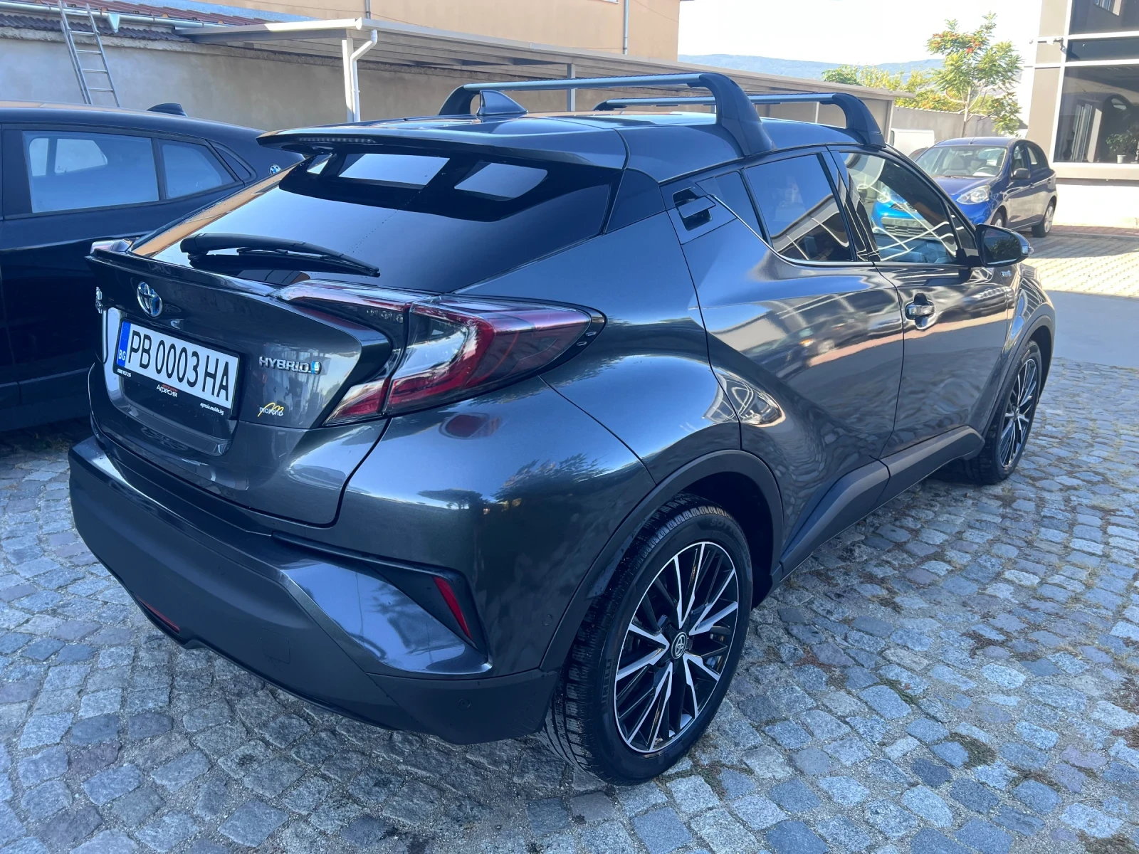 Toyota C-HR 1.8 Hybrid  - изображение 5