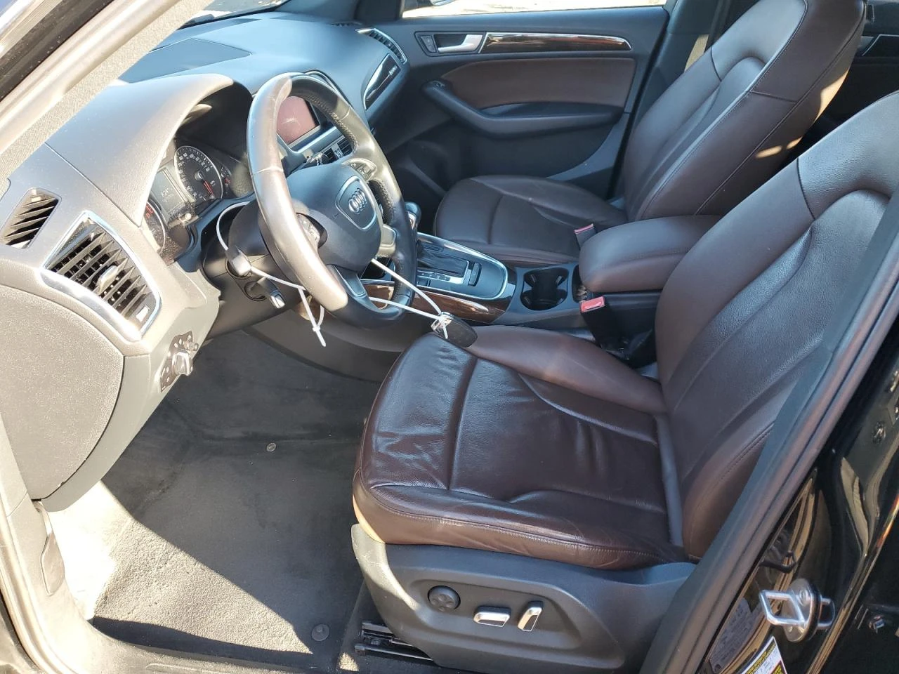 Audi Q5 Premium / 2.0 TFSI / Quattro / Автоматик / Кожа - изображение 7