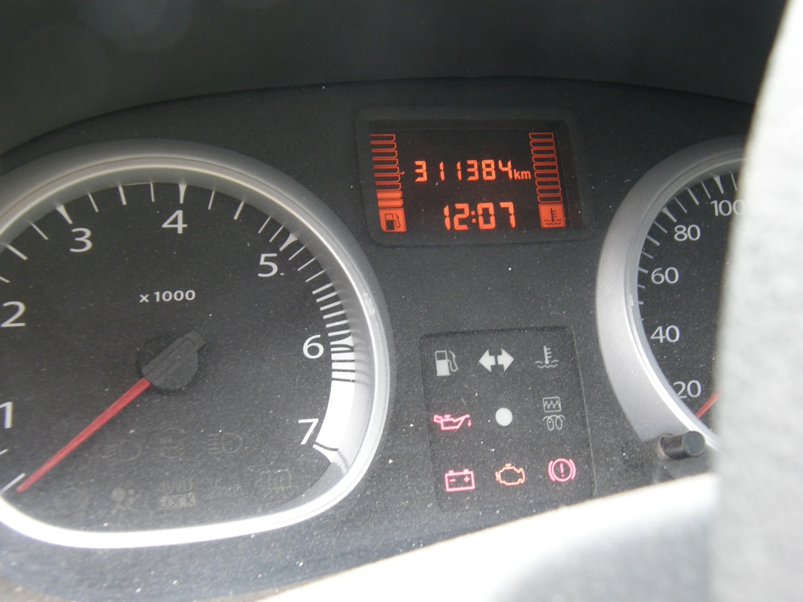 Dacia Duster  - изображение 6