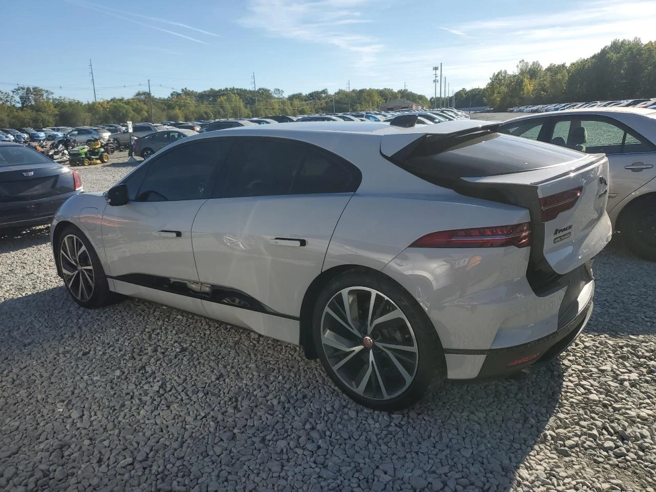 Jaguar I-Pace EV400 / HSE / ЗАКУПЕН АВТОМОБИЛ / АВТО КРЕДИТ  - изображение 4