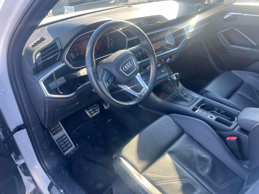 Audi Q3 * Progressiv * CARFAX * БЕЗ ПЪРВОНАЧАЛНА ВНОСКА - изображение 6