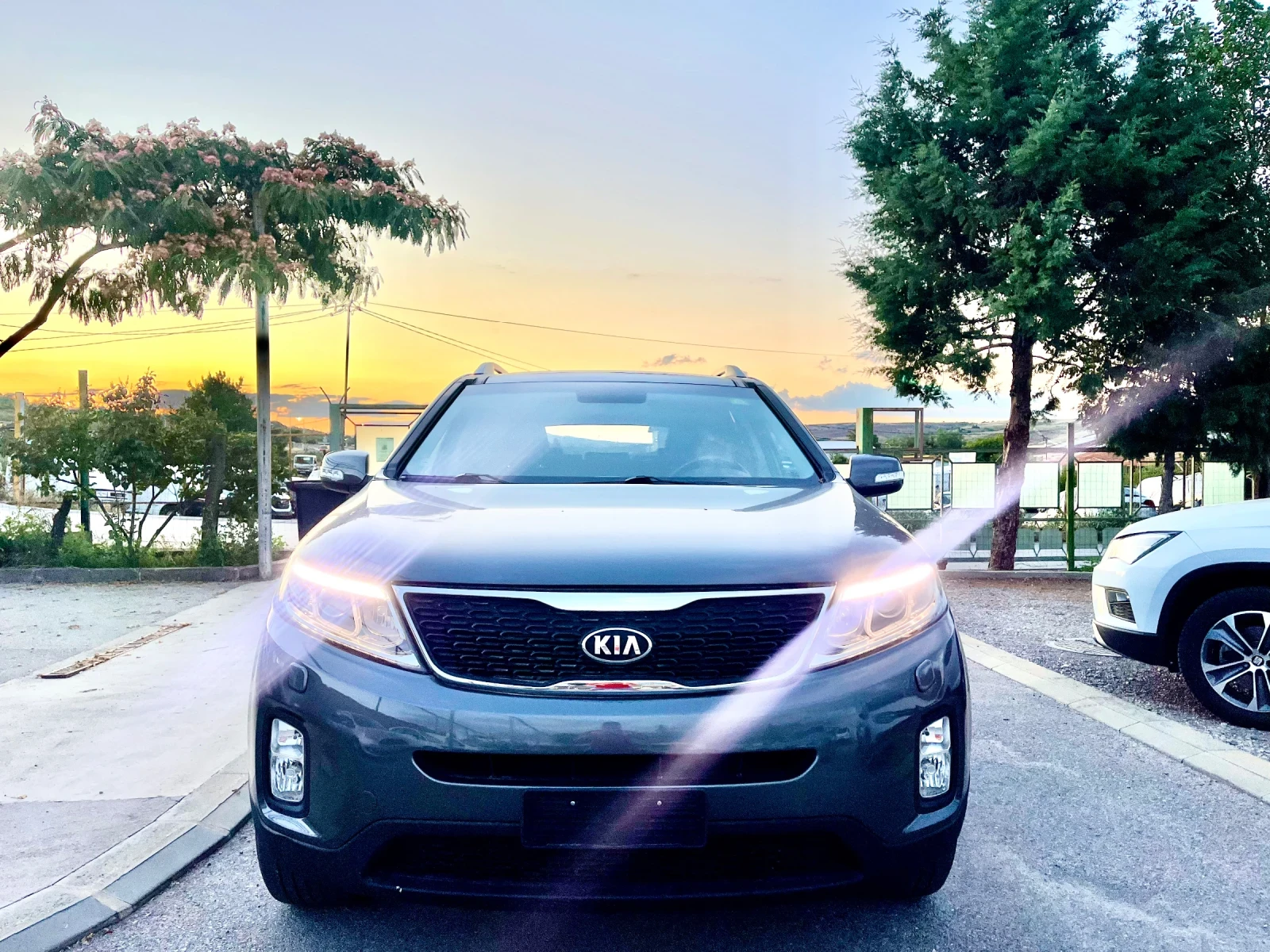 Kia Sorento 2.0 CRDI 4x4 - 7 ����� / Euro 6B | Mobile.bg � ����������� 2