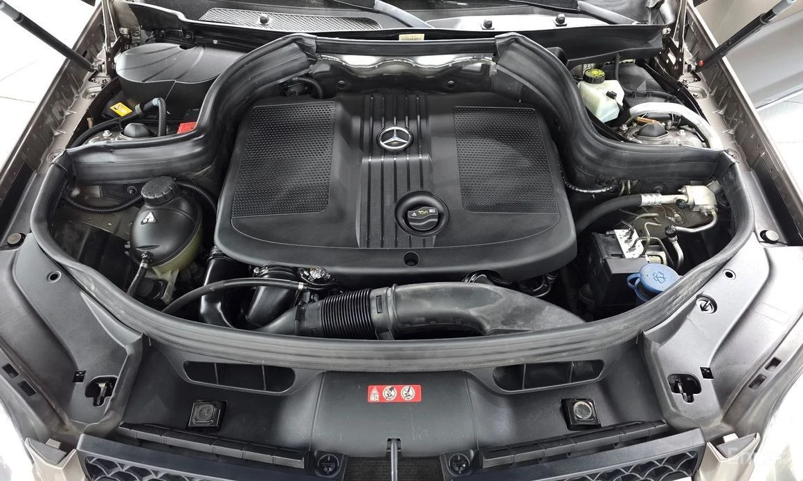 Mercedes-Benz GLK, снимка 6 - Автомобили и джипове - 53970848