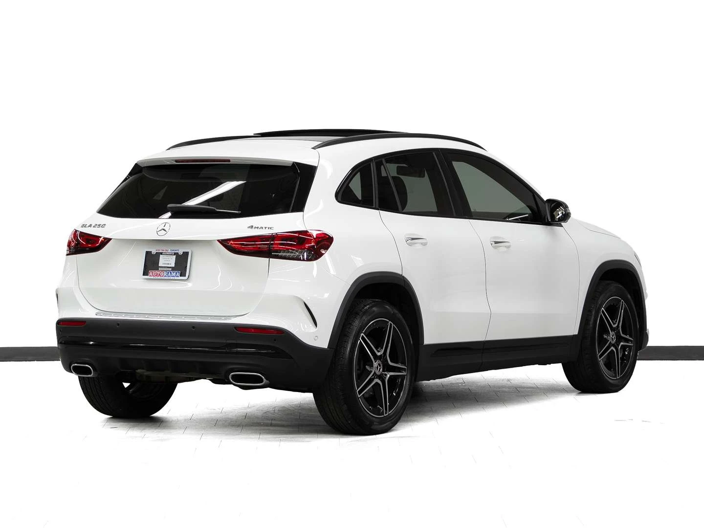 Mercedes-Benz GLA, снимка 7 - Автомобили и джипове - 56115281