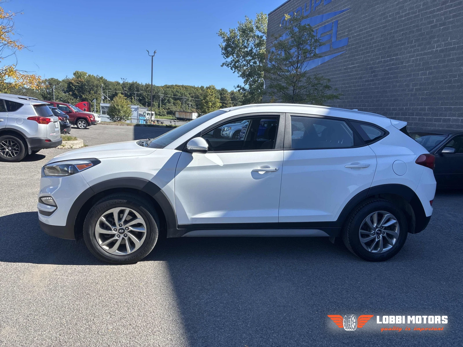 Hyundai Tucson, снимка 2 - Автомобили и джипове - 56297373