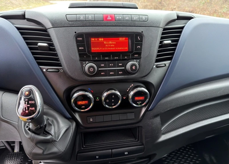 Iveco 50с18 3.0L* HI-MATIC* 4.20m* КЛИМА* ТОРСИОН* 3.5т , снимка 10 - Бусове и автобуси - 52861499