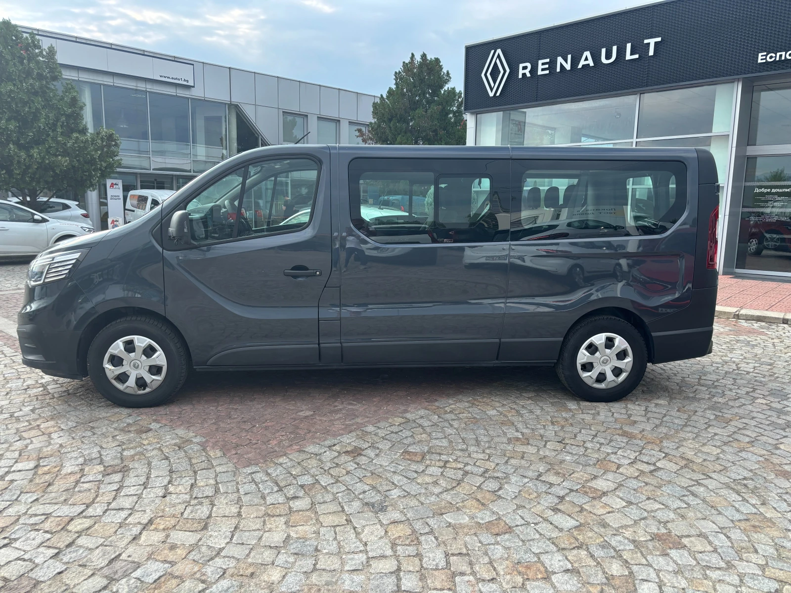 Renault Trafic 8+ 1 места Blue dCi 150 к.с. BVM6 - изображение 7
